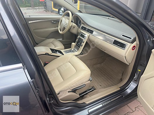 2010 Volvo V70 2.4 D5
